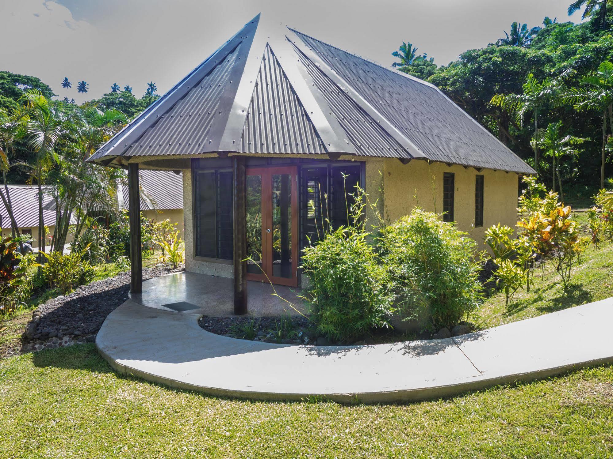 Taveuni Dive Resort Waiyevo Exterior photo